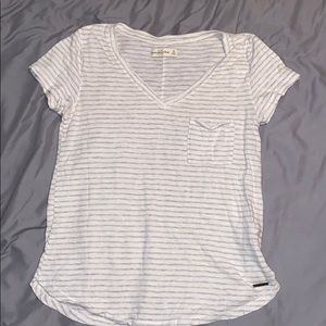 White tee shirt